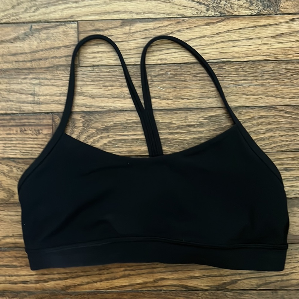 Black Lululemon sports bra size 8